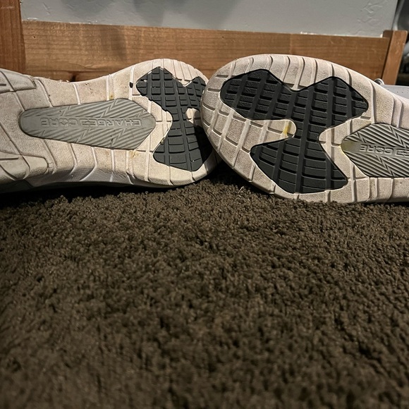 Under Armour charged - Picture 3 of 4